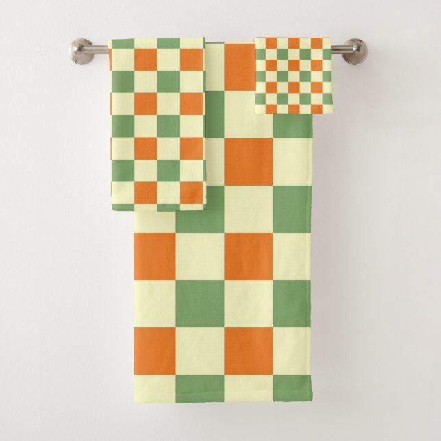 Green Orange Brown Checkered Gingham Pattern Bath Towel Set (Insitu)