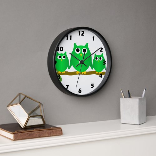 Green Owls Design Wall Clock