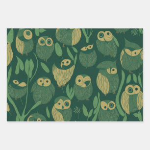 Green Owls Wrapping Paper Sheets