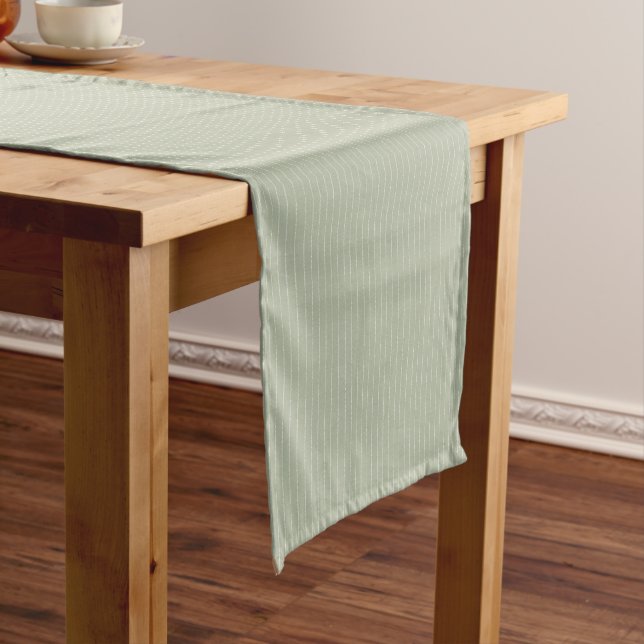 Green pastel. short table runner (In Situ)