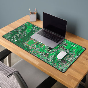 Green PCB Circuit Board Design for IT Pros Desk Mat
