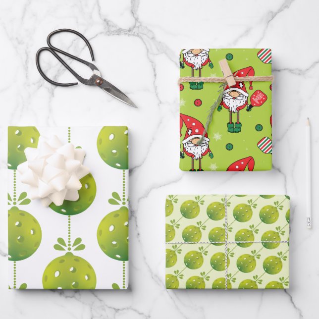 Green  Pickleball 🎅🎁Merry Christmas  Wrapping Paper Sheets (Front)