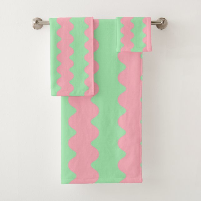 Green Pink Wavy Stripe Minimalist Bathroom Accent Bath Towel Set (Insitu)