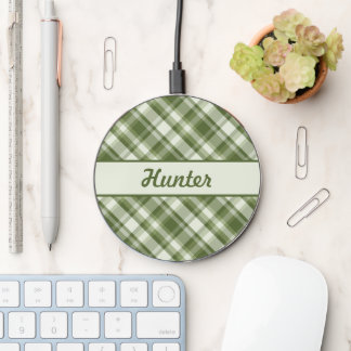 Green Plaid Pattern With Custom Name Wireless Charger