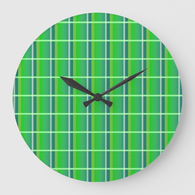 Green Plaid Retro Wall Clock (Front)