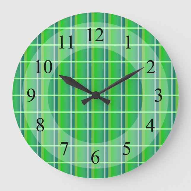 Green Plaid Retro Wall Clock (Front)
