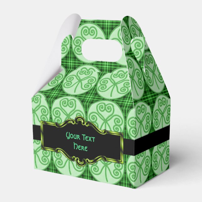 Green Plaid Shamrock Pattern Gable Favor Box (Front Side)