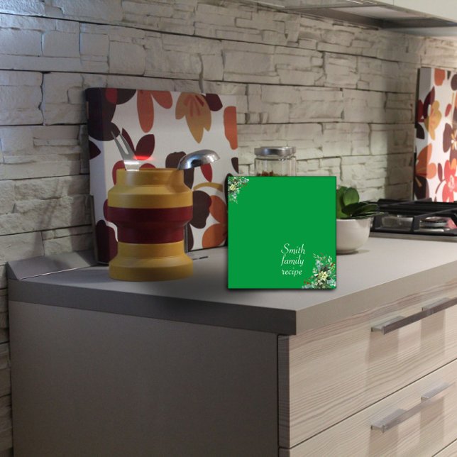 Green red white Avery Mini Binder (Creator Uploaded)