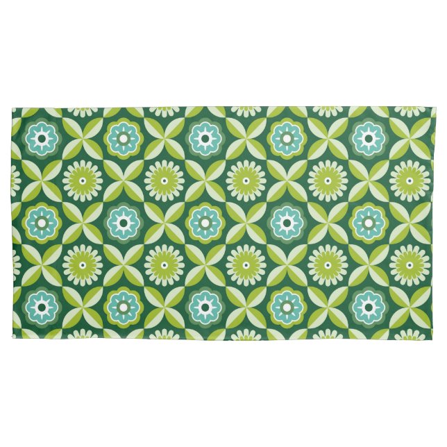 Green retro flowers pillow case (Front)