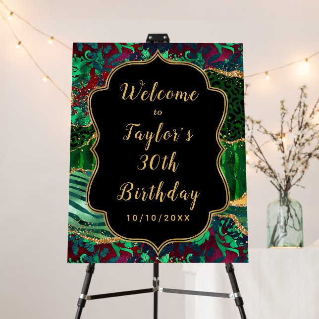 Green Safari Agate Birthday Welcome Foam Board (In Situ (Stand))