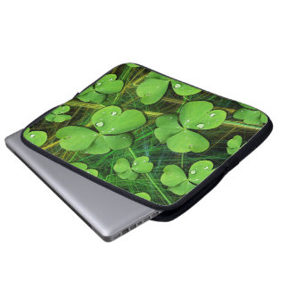 Green Shamrock Clover St Patrick's Day Laptop Slee Sleeve