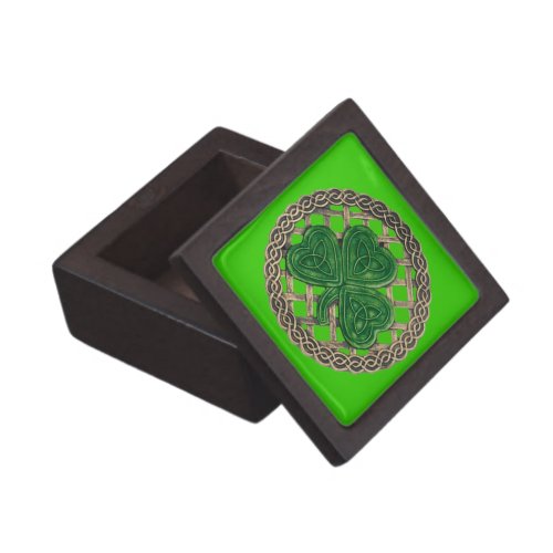 Green Shamrock On Celtic Knots Keepsake Box