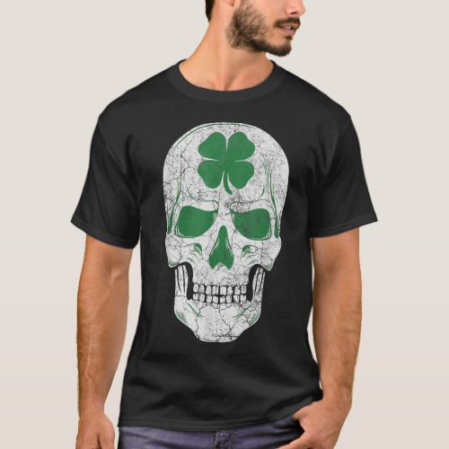 Green Shamrock Skull Irish Ireland ST PATRICKS DAY T_Shirt