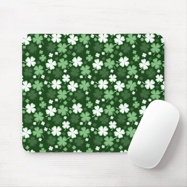 Green Shamrock, St. Patrick's Day Mouse Pad (With Mouse)