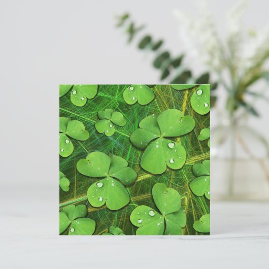 Green Shamrock St Patrick's iPhone 5 Case-Mate (Standing Front)