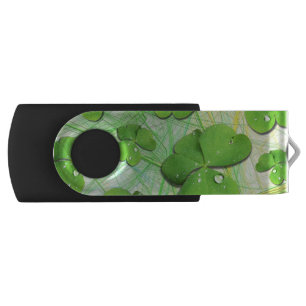 Green Shamrock St Patrick's iPhone 5 Case-Mate Flash Drive