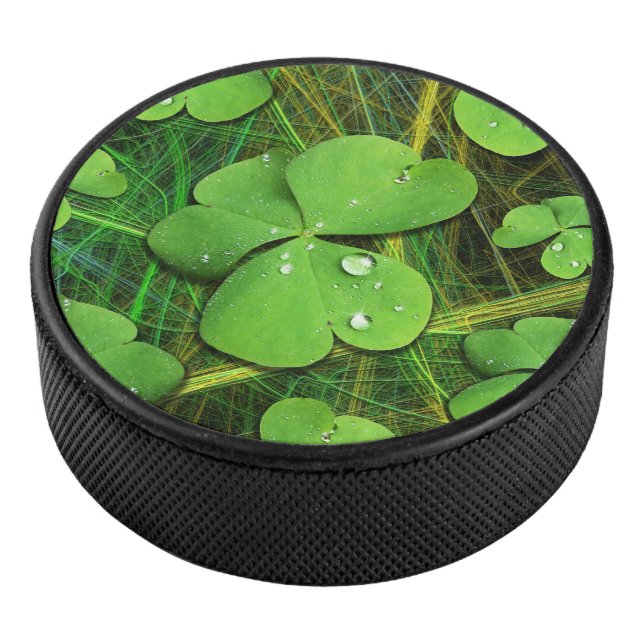 Green Shamrock St Patrick's iPhone 5 Case-Mate Hockey Puck (3/4)