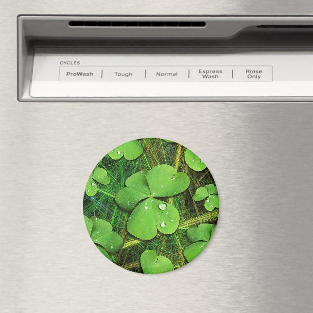 Green Shamrock St Patrick's iPhone 5 Case-Mate Magnet (In Situ (Dishwasher))