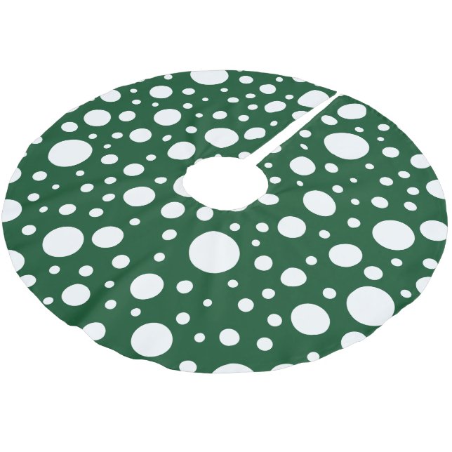 Green Spots Tree Skirt (Angled)