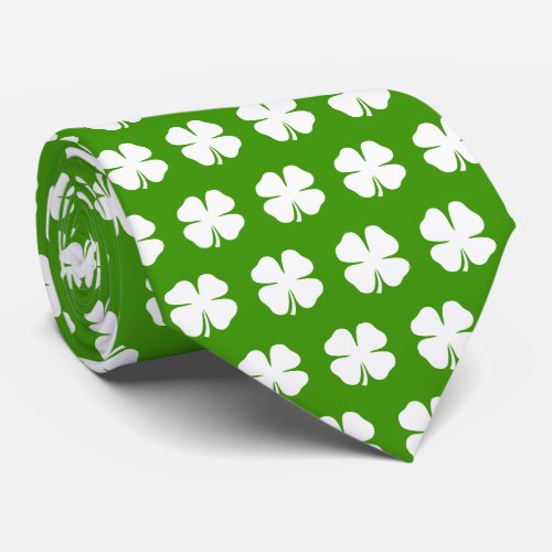 Green St Patricks Day neck tie for Irish outfit