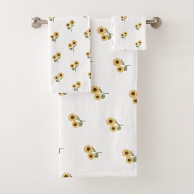 Green Sunflower Floral Pattern Design Minimalist  Bath Towel Set (Insitu)