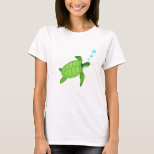 Green swimming sea turtle T-Shirt