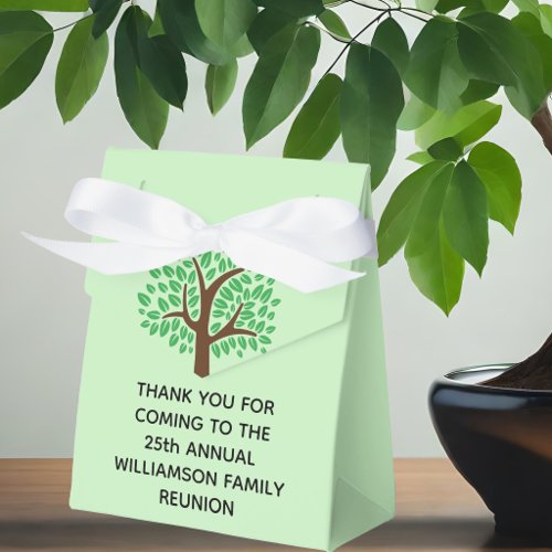 Green Tree Picnic Family Reunion Custom Party Favor Boxes