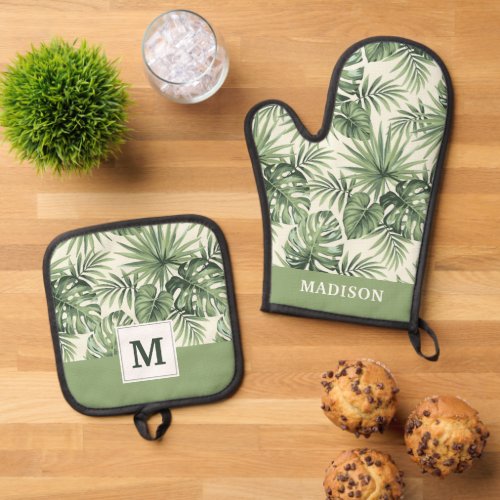 Green Tropical Palm Leaves Pattern Oven Mitt  Pot Holder Set