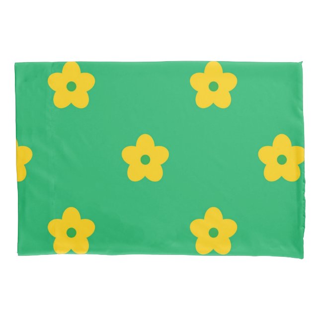 Green Vibrant Y2K Wildflower Bold Retro Spring  Pillow Case (Front)