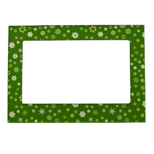 GREEN & WHITE CHRISTMAS STARS & SNOWFLAKES MAGNETIC FRAME