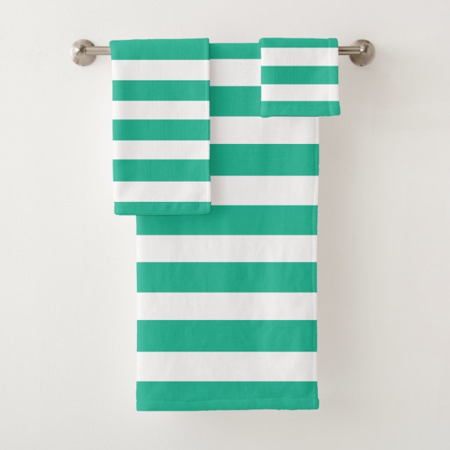 Green & White Deckchair Stripes Bath Towel Set (Insitu)
