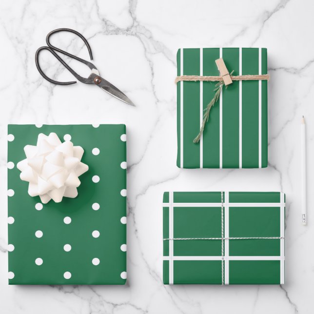 Green White Pattern Christmas Wrapping Paper Sheets (Front)