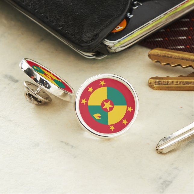 Grenada flag lapel pin (In Situ)