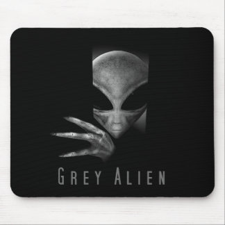 GREY ALIEN MOUSE PAD