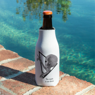 Grey Alien, the truth is out there Bottle Cooler