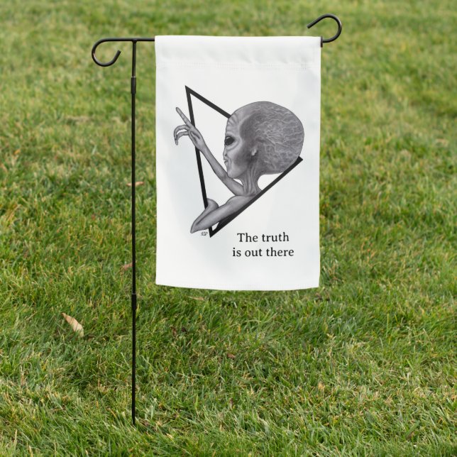 Grey Alien, the truth is out there Garden Flag (In SItu)