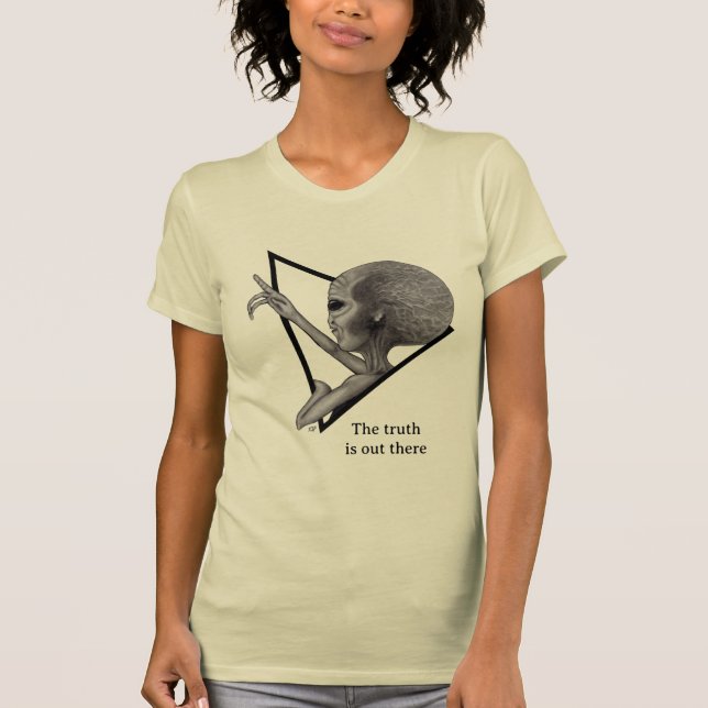 Grey Alien, the truth is out there T-Shirt (Front)