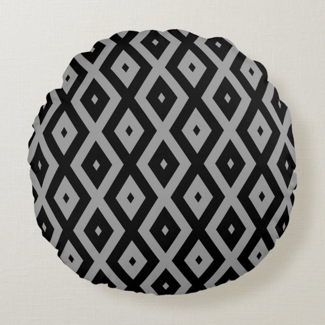 Grey and black diamond pattern round pillow (Front)