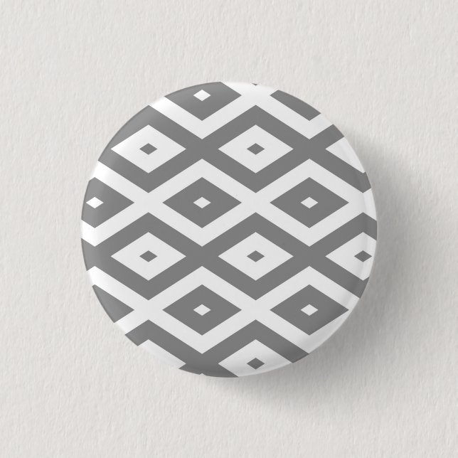 Grey and white diamond pattern button (Front)