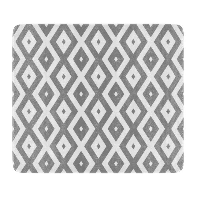 Grey and white diamond pattern cutting board (Front)