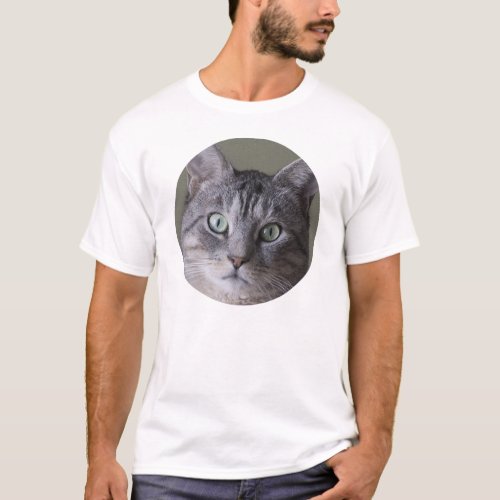 grey cat T_Shirt