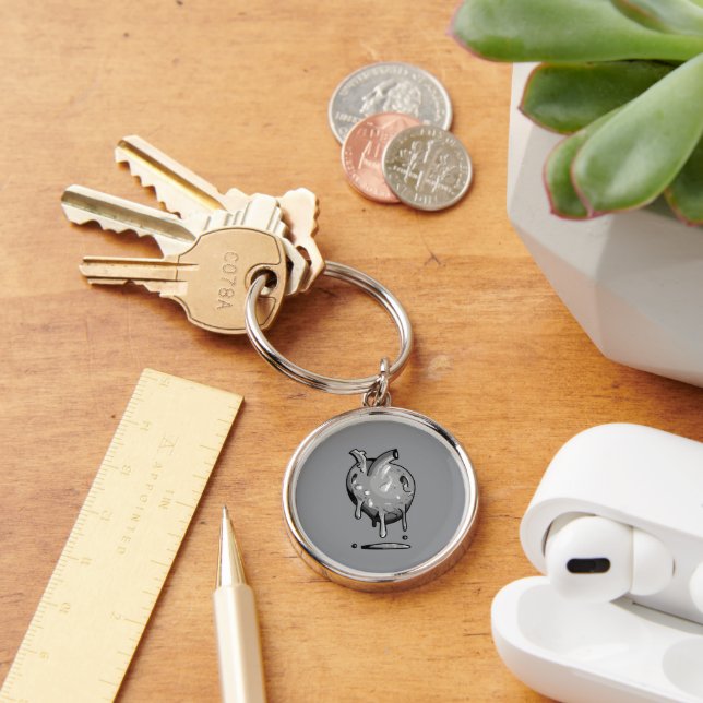 grey heart keychain (Desk)