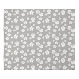 Grey or pink quilt with white flowers duvet cover