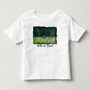 Grey Wolf & Alaskan Forest Wildlife Art T-Shirt