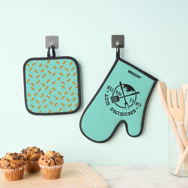 Grill Master Oven Mitt & Pot Holder Set (Insitu(Hanging))