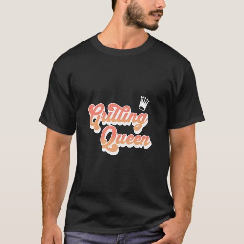 Grilling Queen Pink Coral Text Crown Cute Cook  T_Shirt
