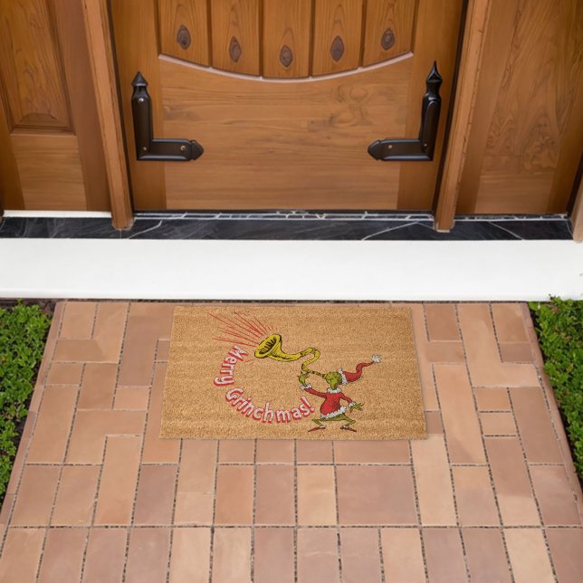 Grinch Blowing the Merry Grinchmas Horn Fiber Doormat (Insitu (Outdoor))