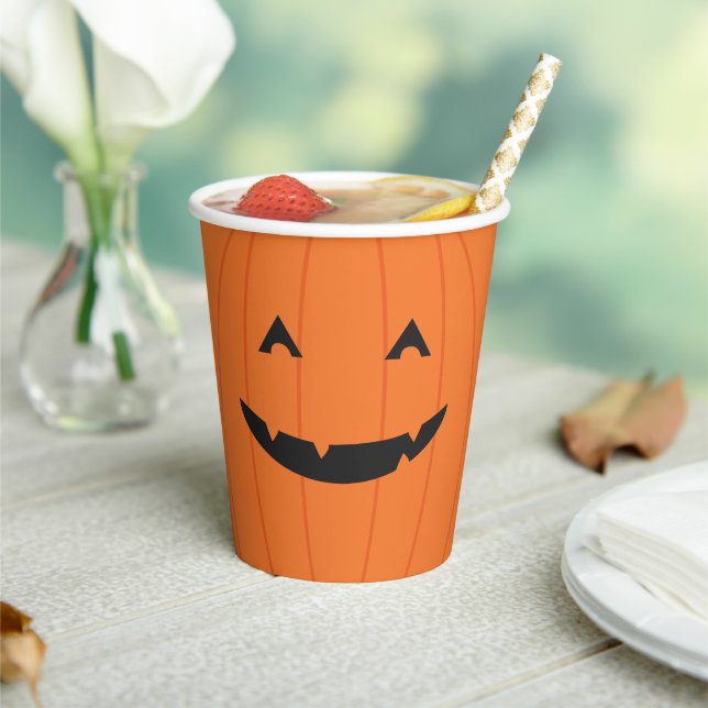 Grinning Pumpkin Jack o Lantern Face Halloween Paper Cups (Insitu)
