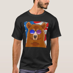 Grizzly Bear 4th of July Patriotic Men Women USA S T-Shirt