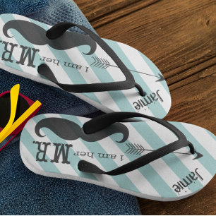 Groom Beach Wedding Vintage I am Her Mr. Flip Flops